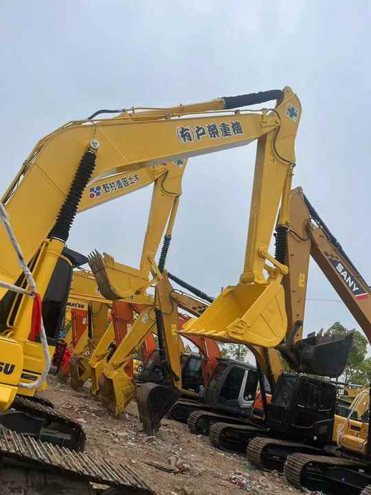 Used Good Quality Japan Original PC240-8 in Good Condition PC240-8 Komatsu - Beltegraver: bilde 5 Used Good Quality Japan Original PC240-8 in Good Condition PC240-8 Komatsu - Beltegraver: bilde 5