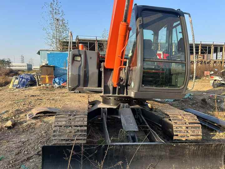 Used HITACHI ZX70 Model Mini Excavator Second Hand Machine Popular Brand Japan Hitachi Hydraulic Machinery - Gravemaskin: bilde 4 Used HITACHI ZX70 Model Mini Excavator Second Hand Machine Popular Brand Japan Hitachi Hydraulic Machinery - Gravemaskin: bilde 4