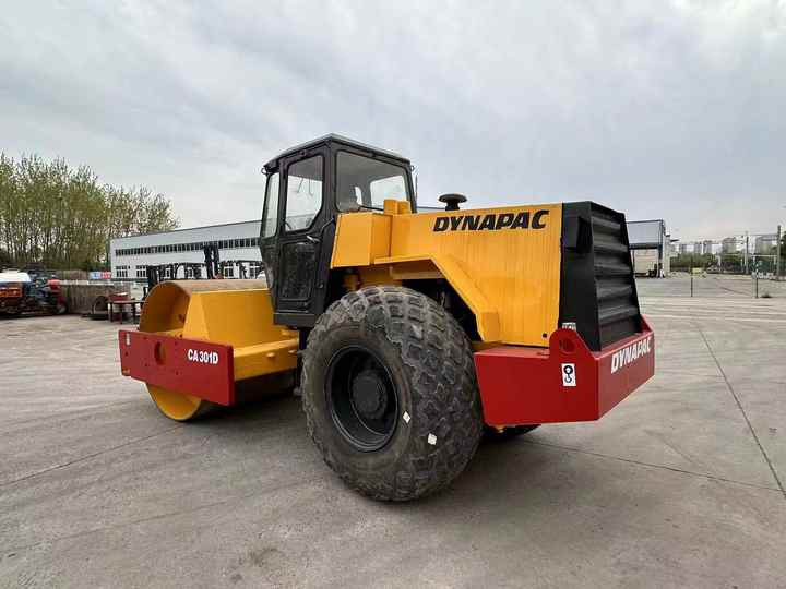 Used Heavy Construction Equipment Dynapac Ca301d Second Hand Road Rollers Used Machine Hot Sale - Kompaktor: bilde 4 Used Heavy Construction Equipment Dynapac Ca301d Second Hand Road Rollers Used Machine Hot Sale - Kompaktor: bilde 4