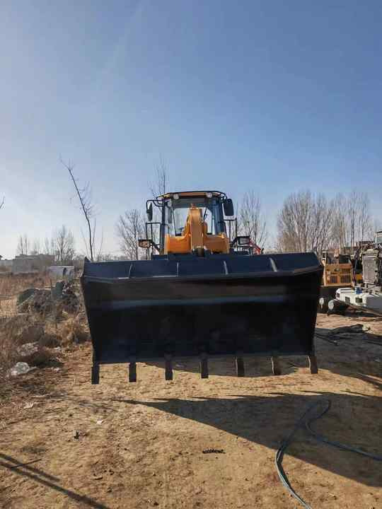 Used LIUGONG 856H wheel in Good Condition for sale 90%new uesd Loader liugong 856h Used Loader For Sale - Hjullaster: bilde 3 Used LIUGONG 856H wheel in Good Condition for sale 90%new uesd Loader liugong 856h Used Loader For Sale - Hjullaster: bilde 3