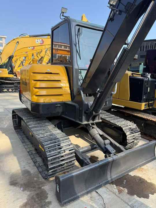 Used  volvo Ec60 Mini 6tons Excavator in Stock for Sale - Beltegraver: bilde 2 Used  volvo Ec60 Mini 6tons Excavator in Stock for Sale - Beltegraver: bilde 2