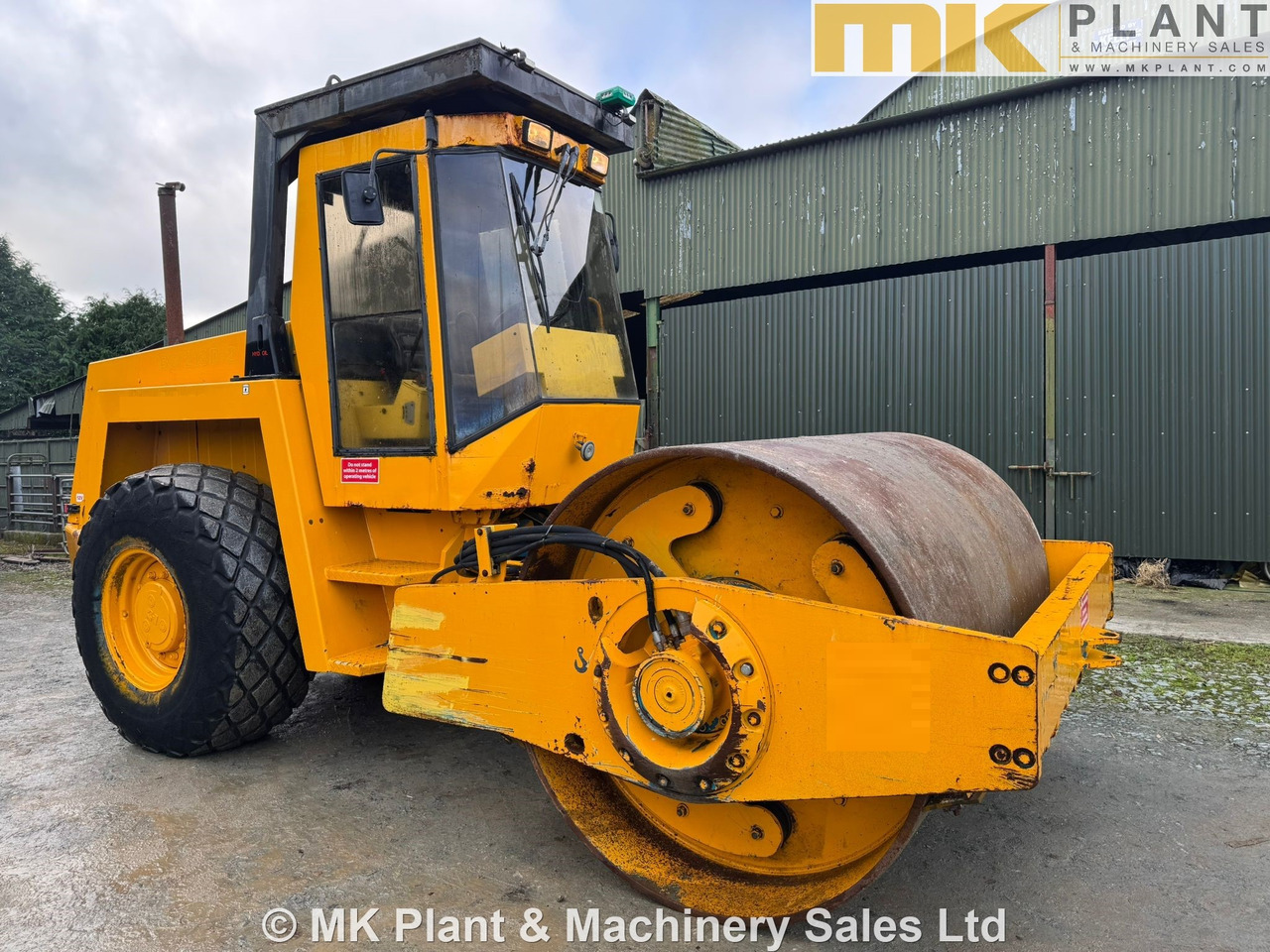 BOMAG BW213D-2 - Vals: bilde 1 BOMAG BW213D-2 - Vals: bilde 1
