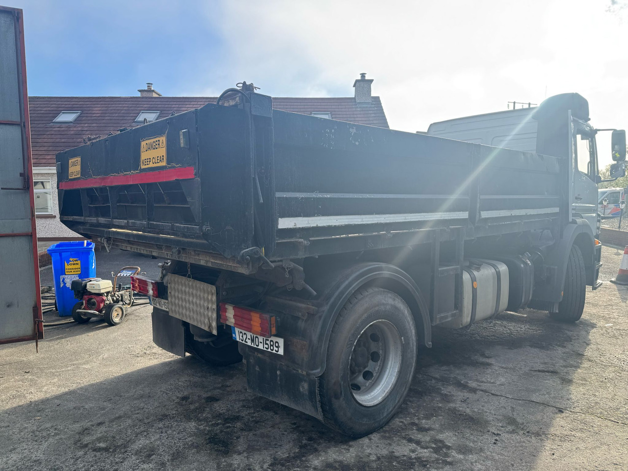 MERCEDES-BENZ Axor 1823 - Tippbil: bilde 4 MERCEDES-BENZ Axor 1823 - Tippbil: bilde 4