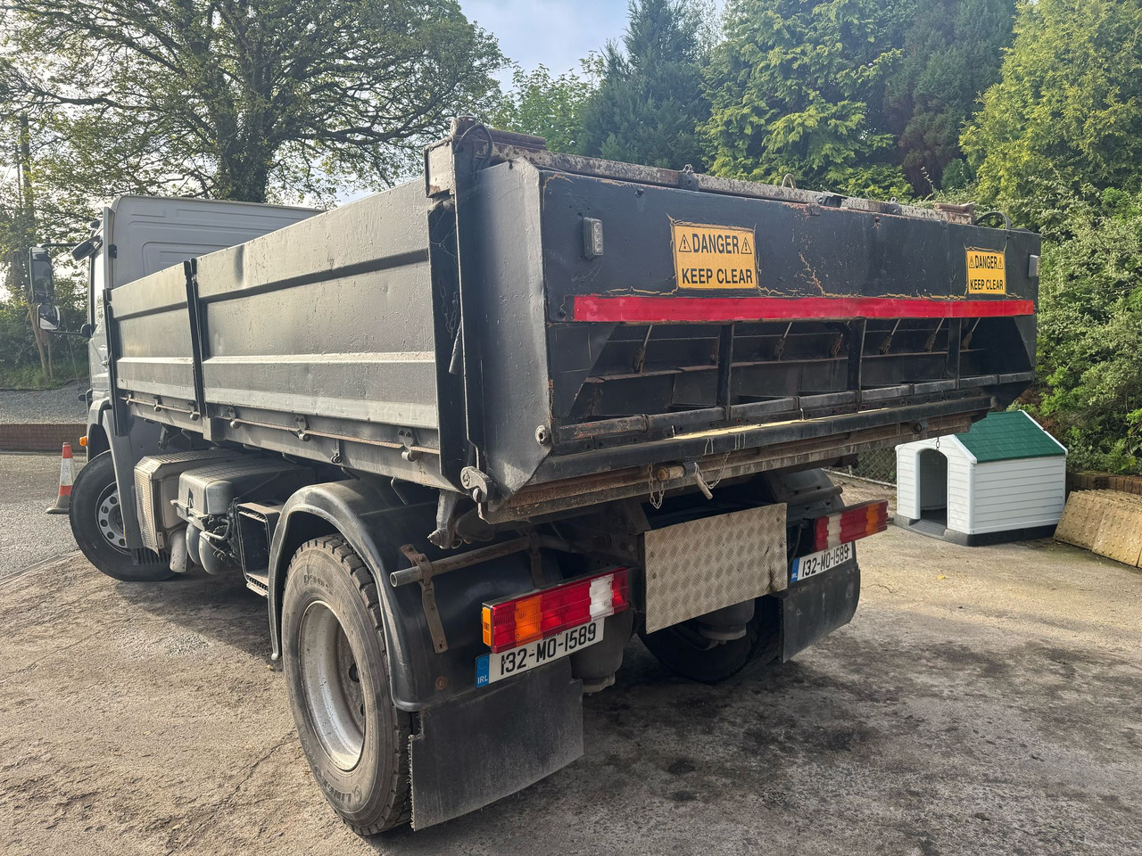 MERCEDES-BENZ Axor 1823 - Tippbil: bilde 2 MERCEDES-BENZ Axor 1823 - Tippbil: bilde 2