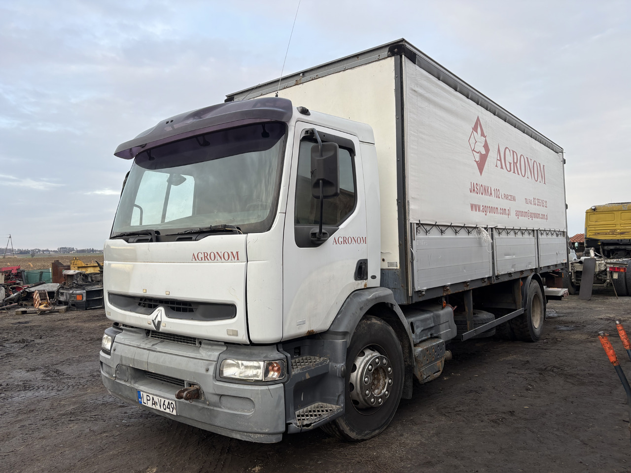 RENAULT Premium 260 - Kapellbil: bilde 1 RENAULT Premium 260 - Kapellbil: bilde 1