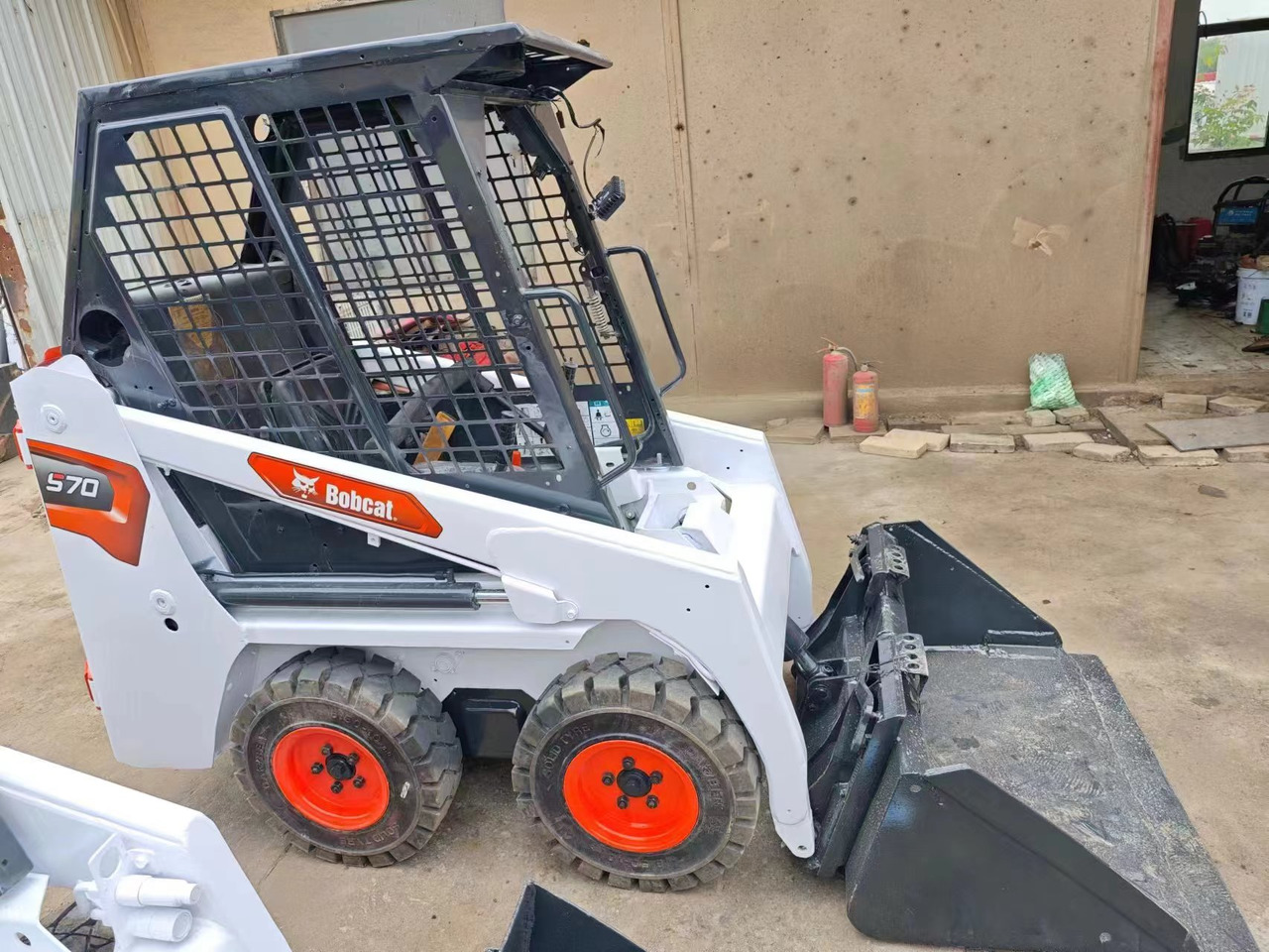 BOBCAT S70 - Kompaktlaster: bilde 2 BOBCAT S70 - Kompaktlaster: bilde 2