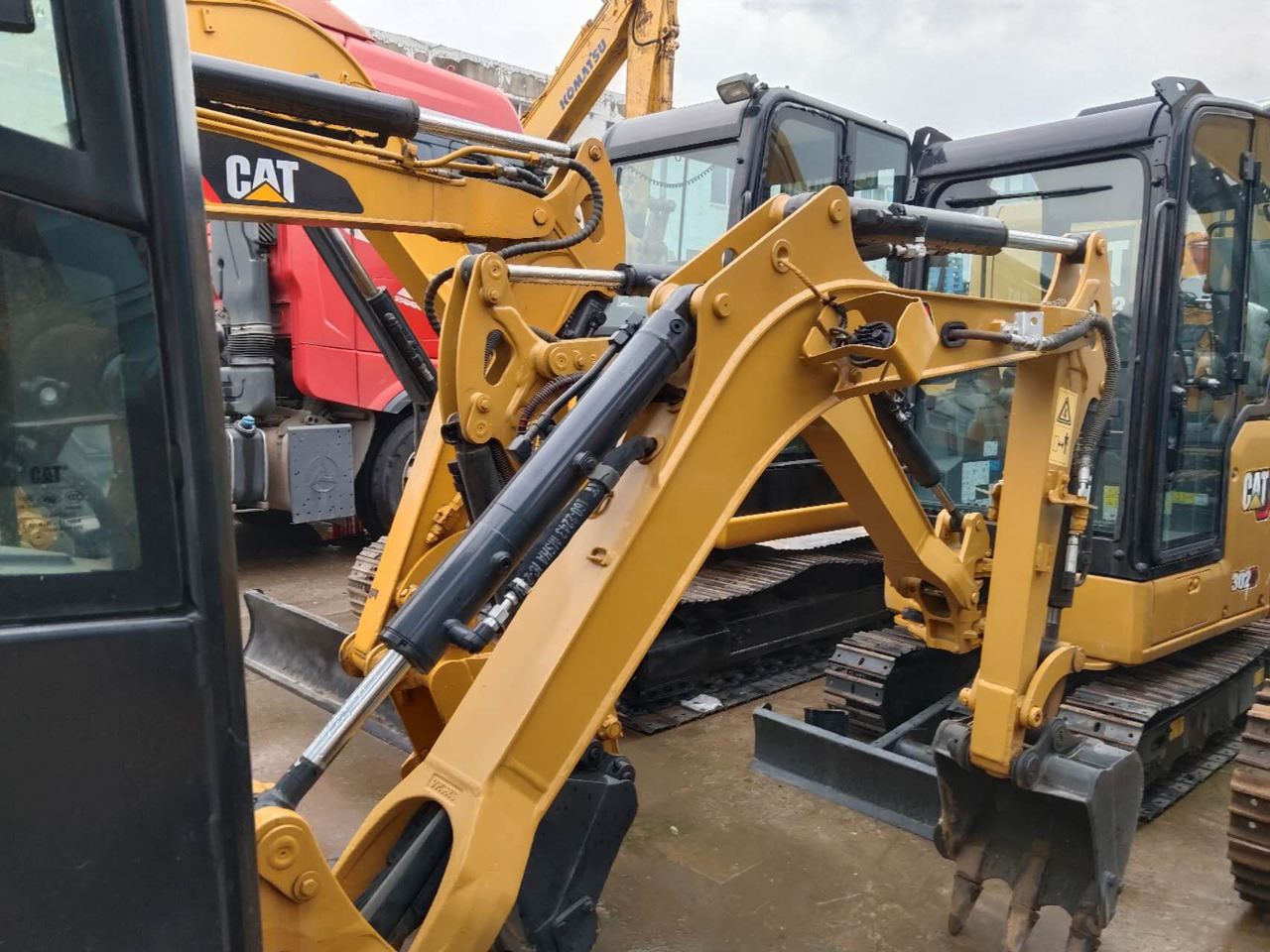CATERPILLAR 302 - Minigraver: bilde 2 CATERPILLAR 302 - Minigraver: bilde 2
