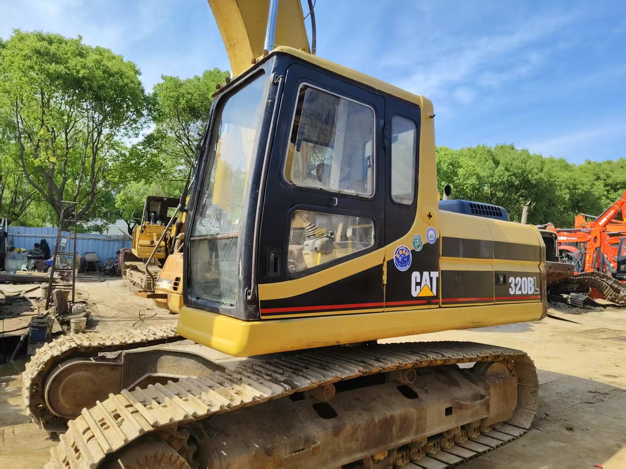 CATERPILLAR 320B - Beltegraver: bilde 3 CATERPILLAR 320B - Beltegraver: bilde 3