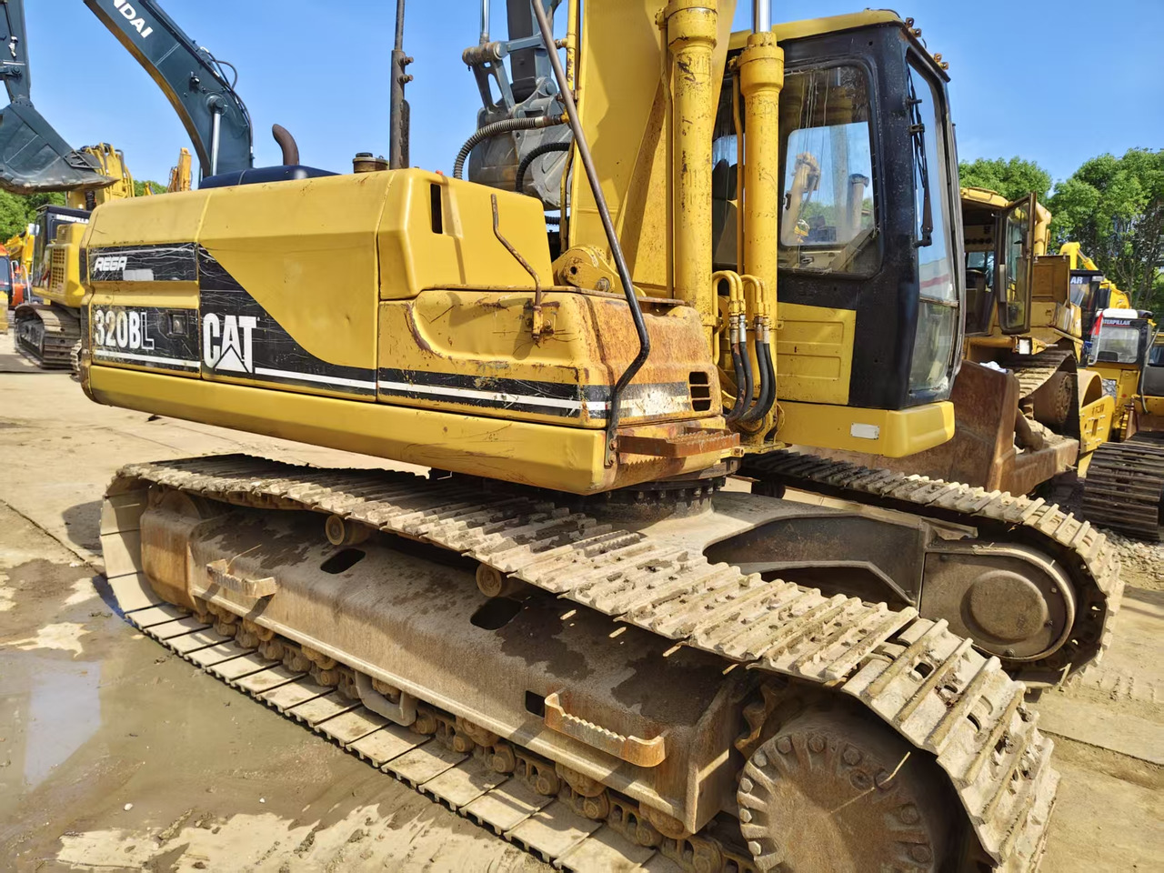 CATERPILLAR 320B - Beltegraver: bilde 4 CATERPILLAR 320B - Beltegraver: bilde 4