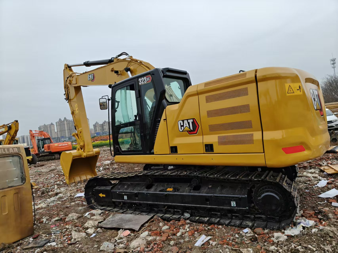 CATERPILLAR 323GC - Beltegraver: bilde 1 CATERPILLAR 323GC - Beltegraver: bilde 1