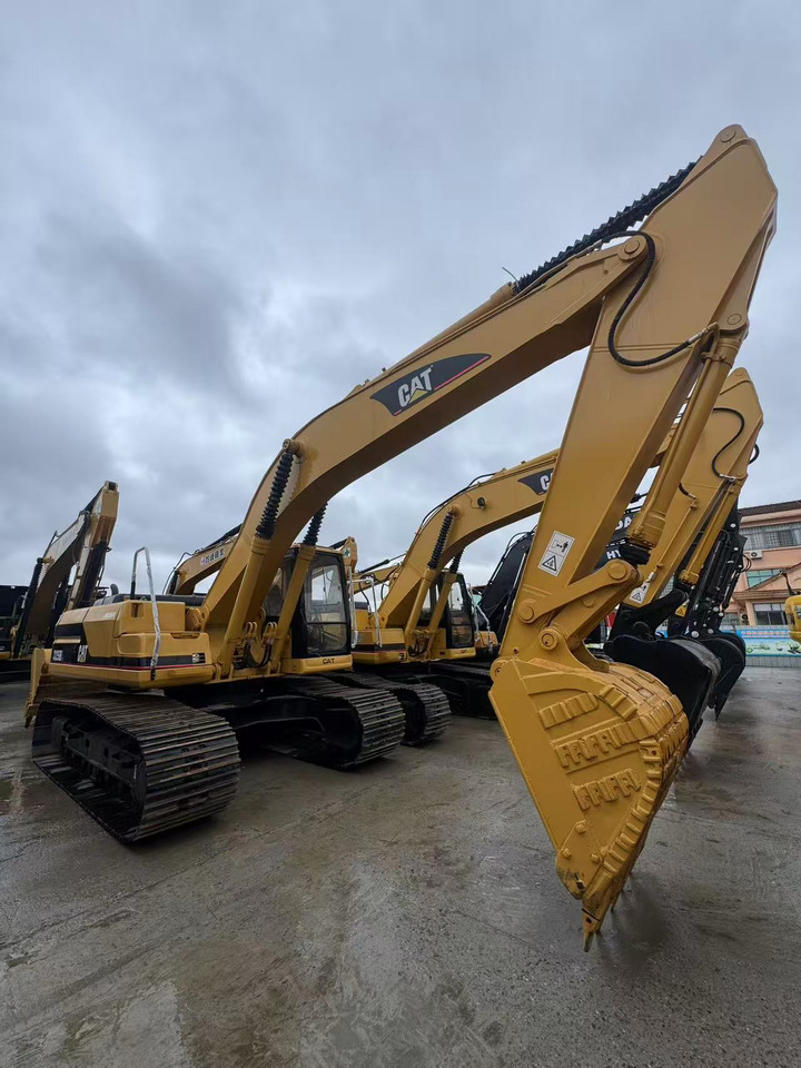 CATERPILLAR 325B - Beltegraver: bilde 4 CATERPILLAR 325B - Beltegraver: bilde 4