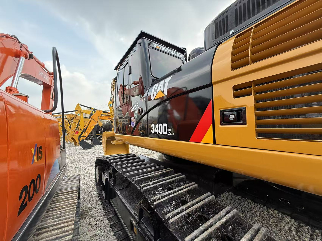 CATERPILLAR 340D2 - Beltegraver: bilde 2 CATERPILLAR 340D2 - Beltegraver: bilde 2