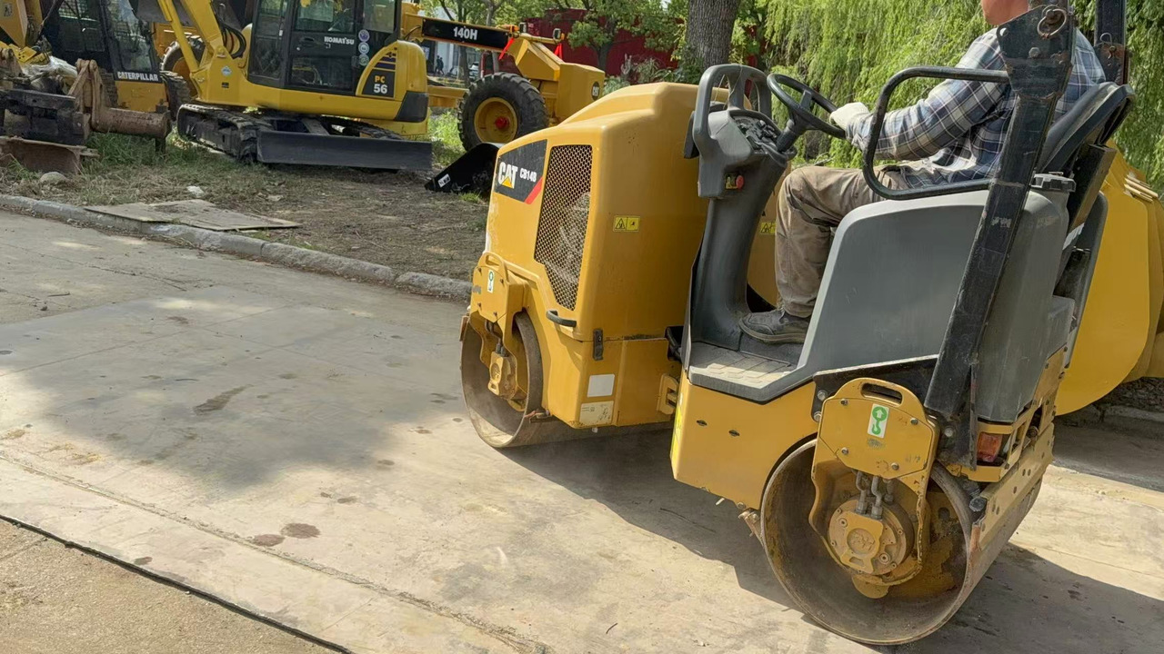 CATERPILLAR CB14B - Vegvals: bilde 4 CATERPILLAR CB14B - Vegvals: bilde 4