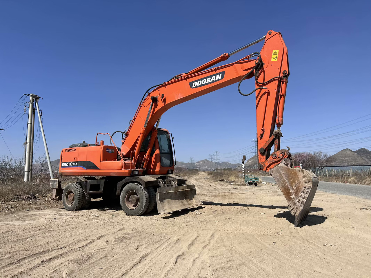 DOOSAN DH210W-7 - Hjulgraver: bilde 2 DOOSAN DH210W-7 - Hjulgraver: bilde 2