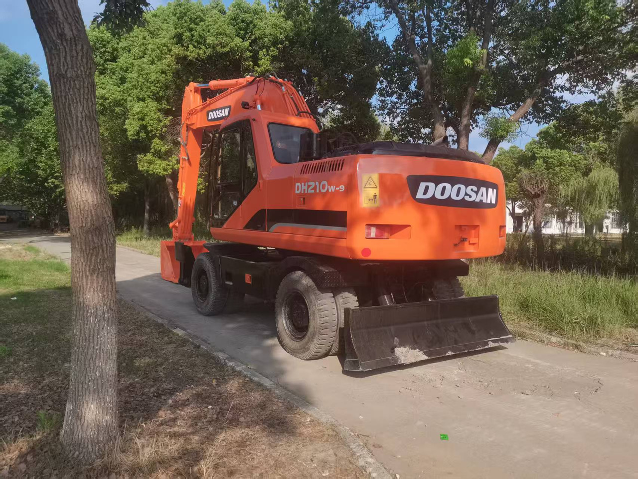 DOOSAN DH210W-9C - Hjulgraver: bilde 3 DOOSAN DH210W-9C - Hjulgraver: bilde 3