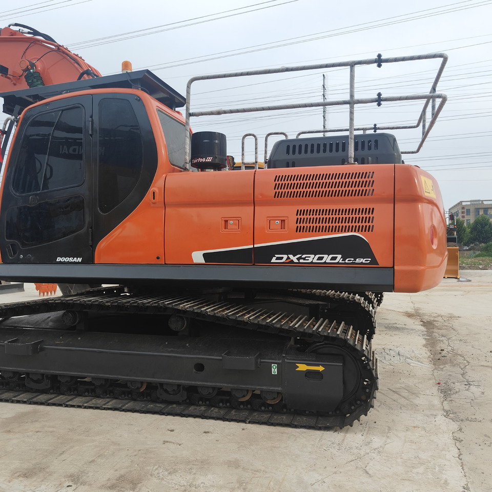 DOOSAN DX300LC-9C - Beltegraver: bilde 3 DOOSAN DX300LC-9C - Beltegraver: bilde 3
