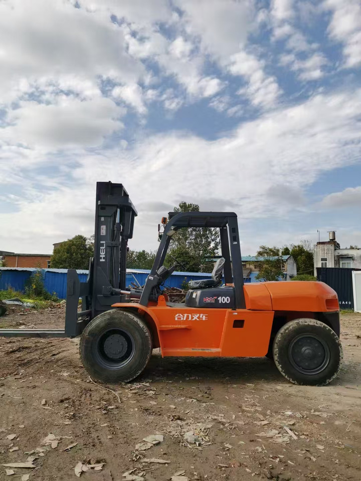 HELI 10-ton - Dieseltruck: bilde 1 HELI 10-ton - Dieseltruck: bilde 1