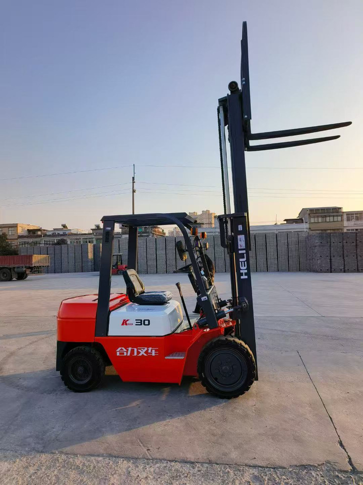 HELI 30 - Dieseltruck: bilde 2 HELI 30 - Dieseltruck: bilde 2