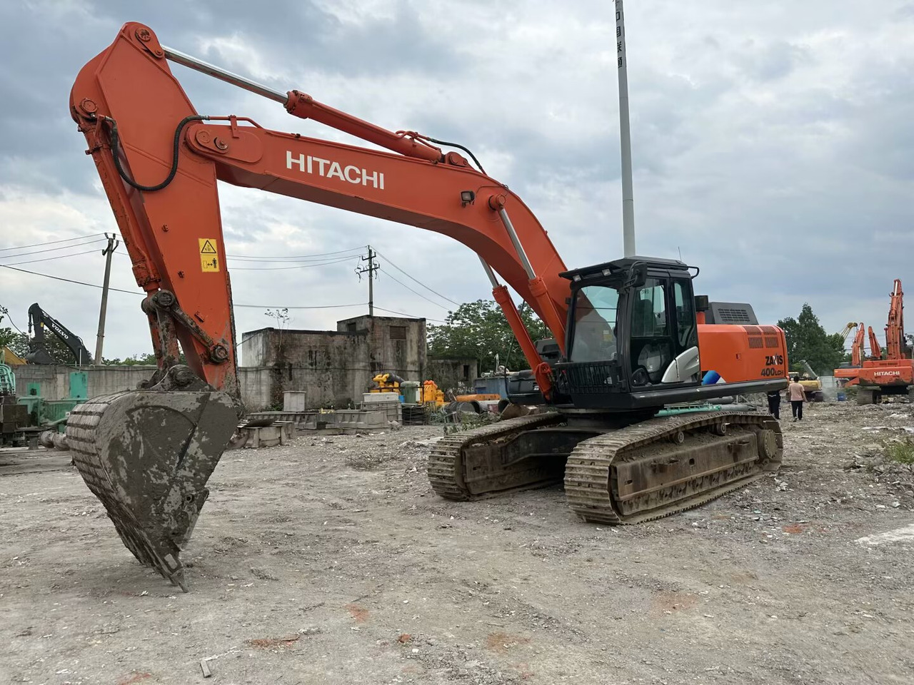 HITACHI ZX400LCH - Beltegraver: bilde 4 HITACHI ZX400LCH - Beltegraver: bilde 4