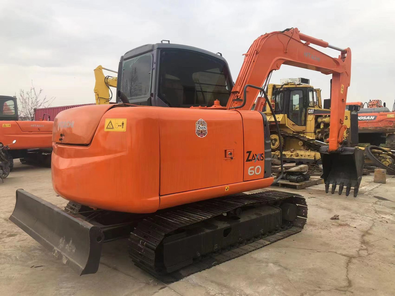 HITACHI ZX60 - Beltegraver: bilde 2 HITACHI ZX60 - Beltegraver: bilde 2