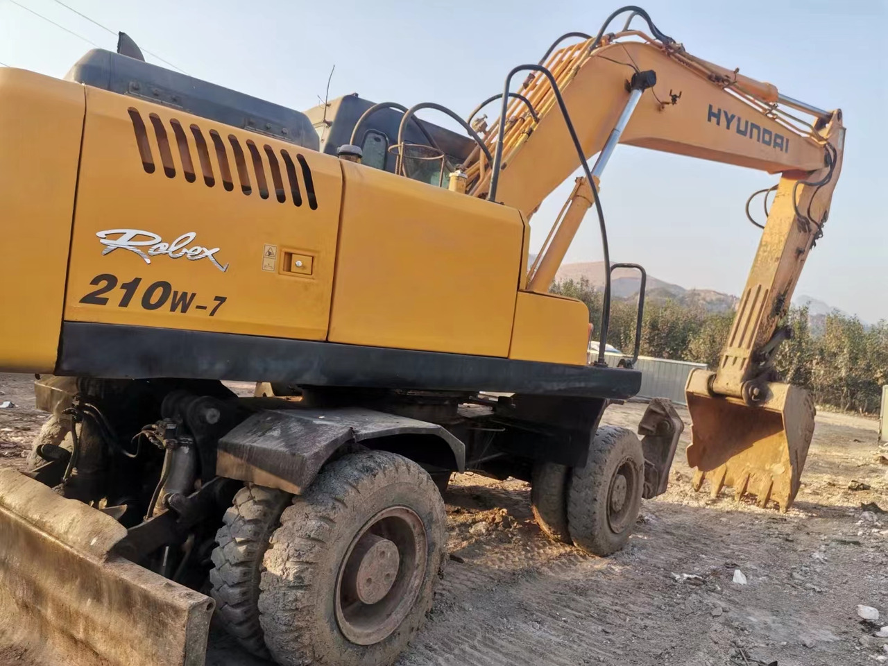 HYUNDAI R210W-7 - Hjulgraver: bilde 3 HYUNDAI R210W-7 - Hjulgraver: bilde 3