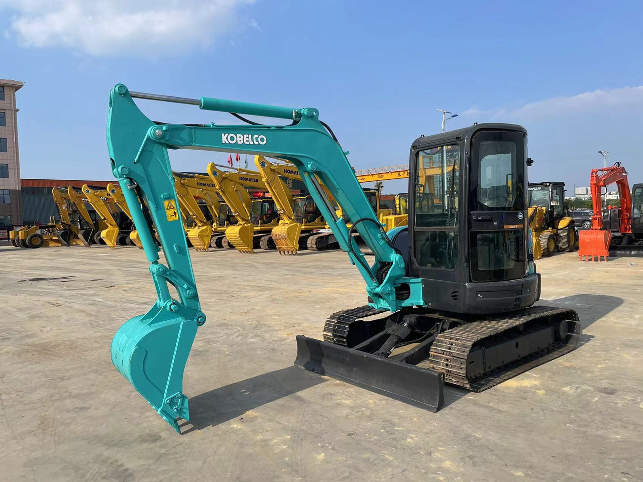 KOBELCO SK55SR - Minigraver: bilde 3 KOBELCO SK55SR - Minigraver: bilde 3