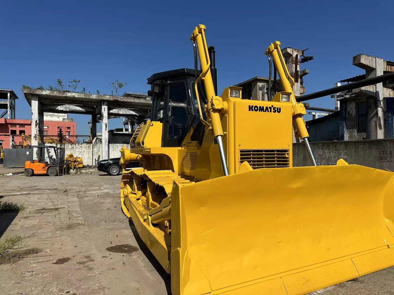 KOMATSU D85ESS - Bulldozer: bilde 3 KOMATSU D85ESS - Bulldozer: bilde 3