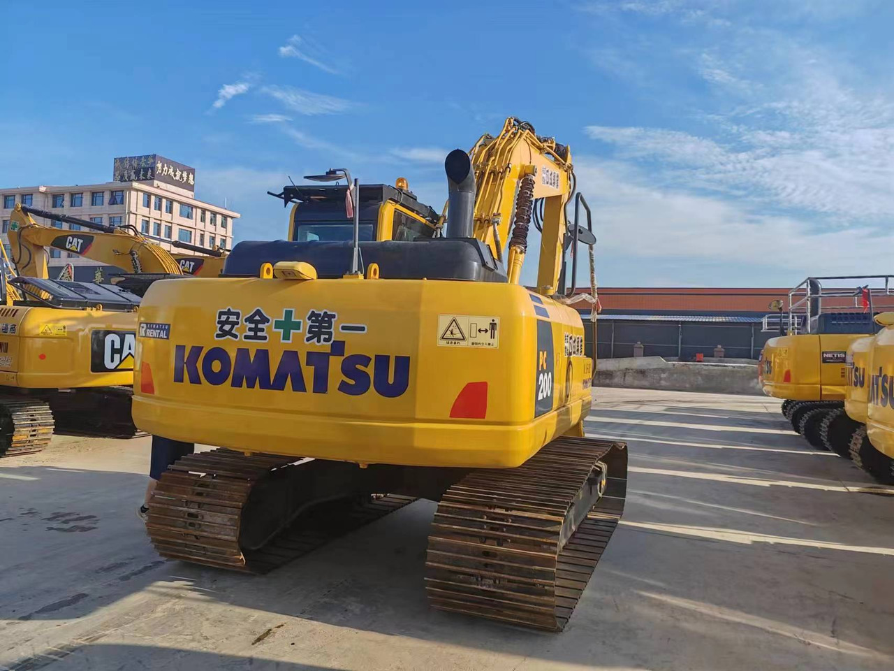 KOMATSU PC200-8 - Beltegraver: bilde 3 KOMATSU PC200-8 - Beltegraver: bilde 3