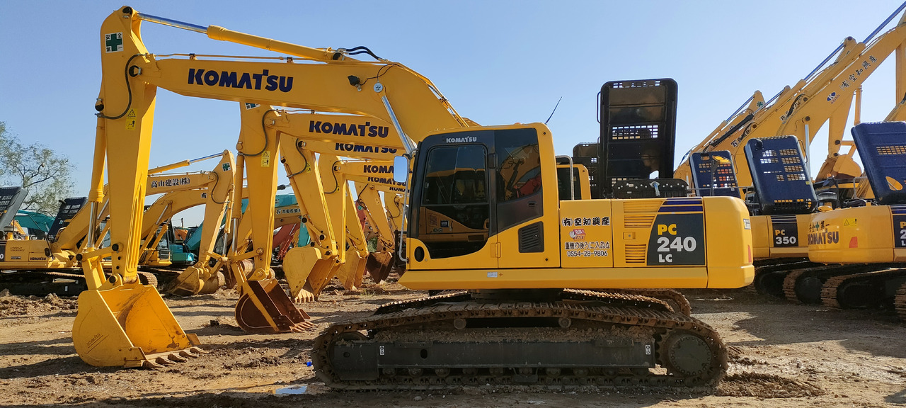 KOMATSU PC240-8 - Beltegraver: bilde 2 KOMATSU PC240-8 - Beltegraver: bilde 2