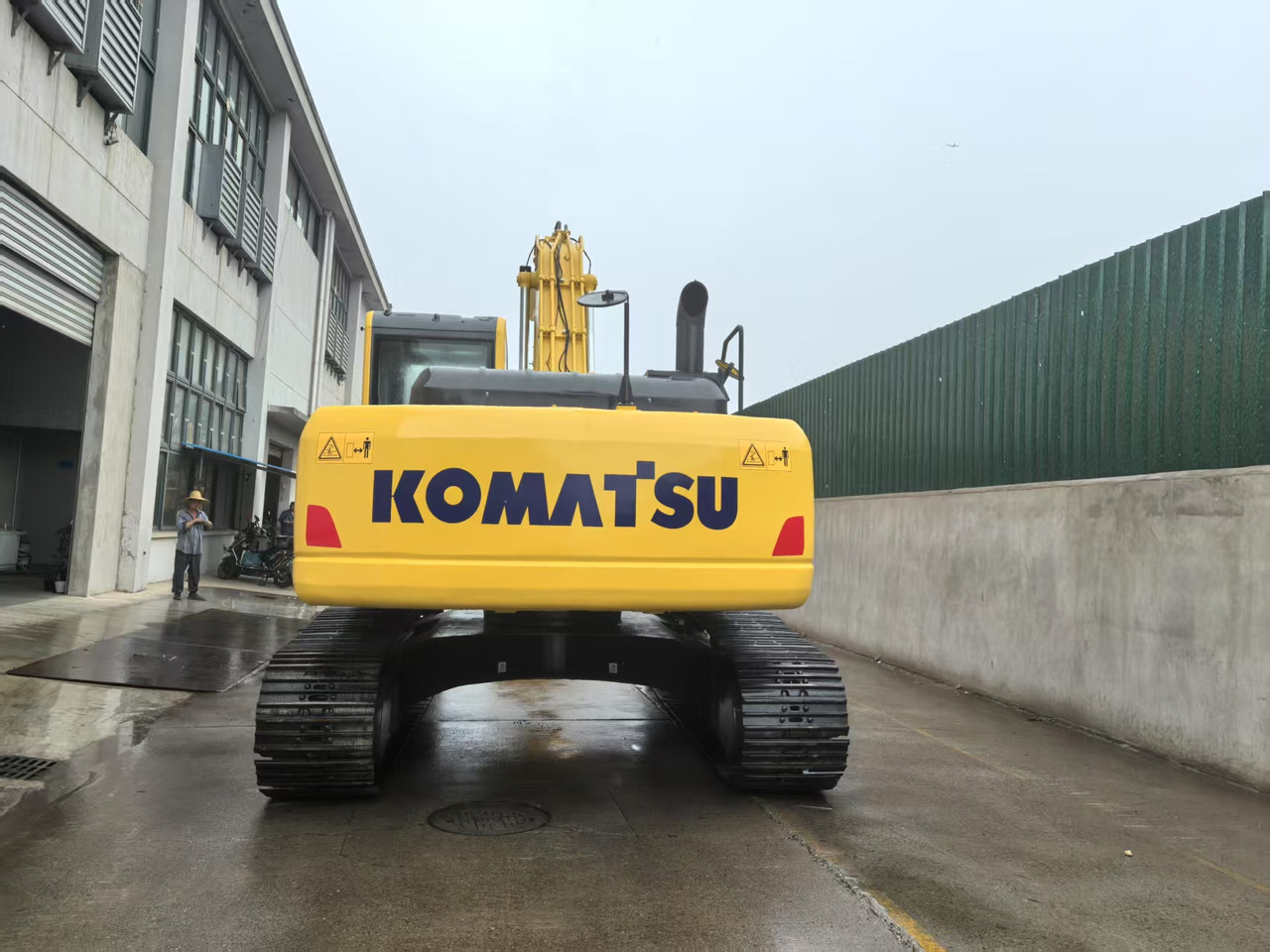 KOMATSU PC240LC-8M0 - Beltegraver: bilde 5 KOMATSU PC240LC-8M0 - Beltegraver: bilde 5