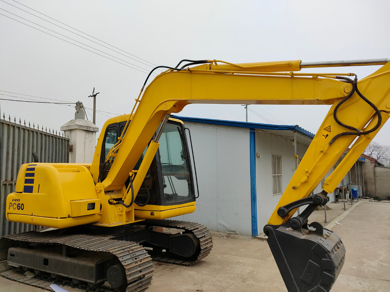 KOMATSU PC60-7 - Beltegraver: bilde 2 KOMATSU PC60-7 - Beltegraver: bilde 2