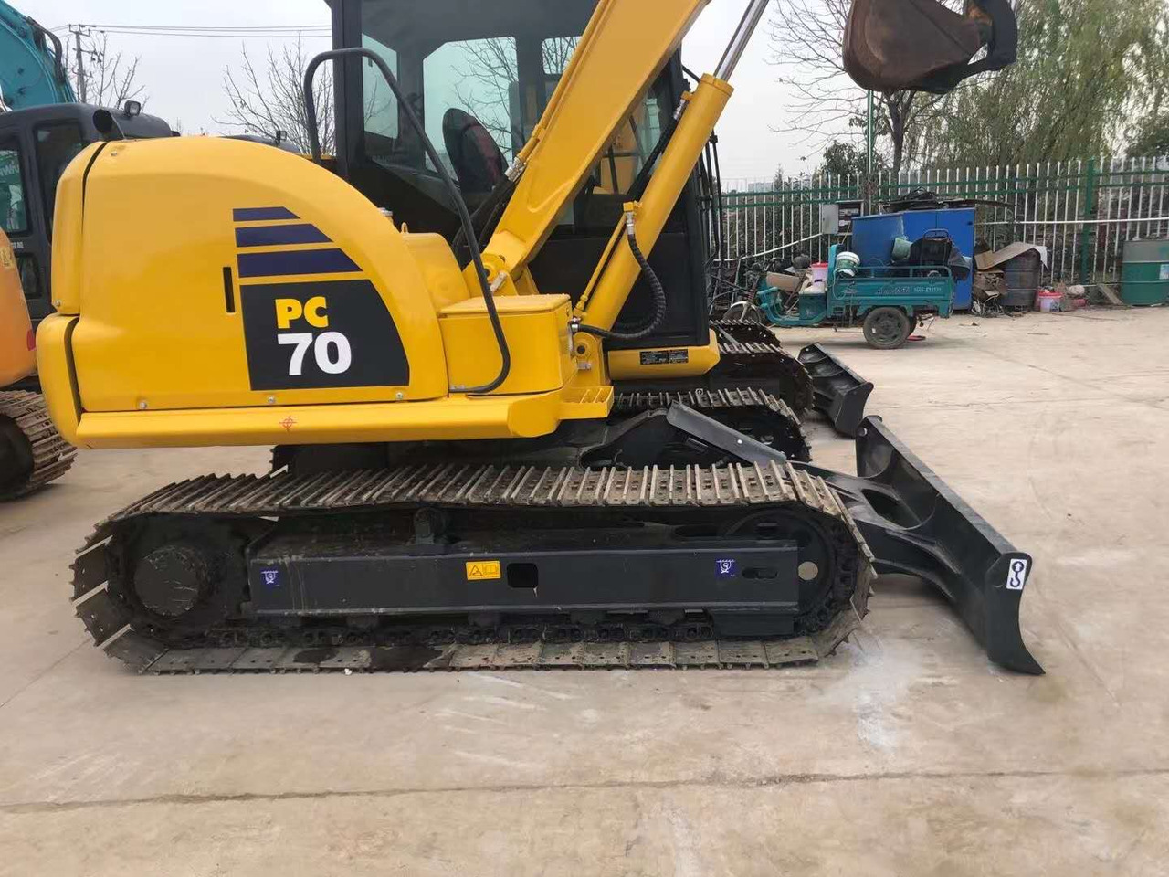 KOMATSU PC70-8 - Beltegraver: bilde 3 KOMATSU PC70-8 - Beltegraver: bilde 3