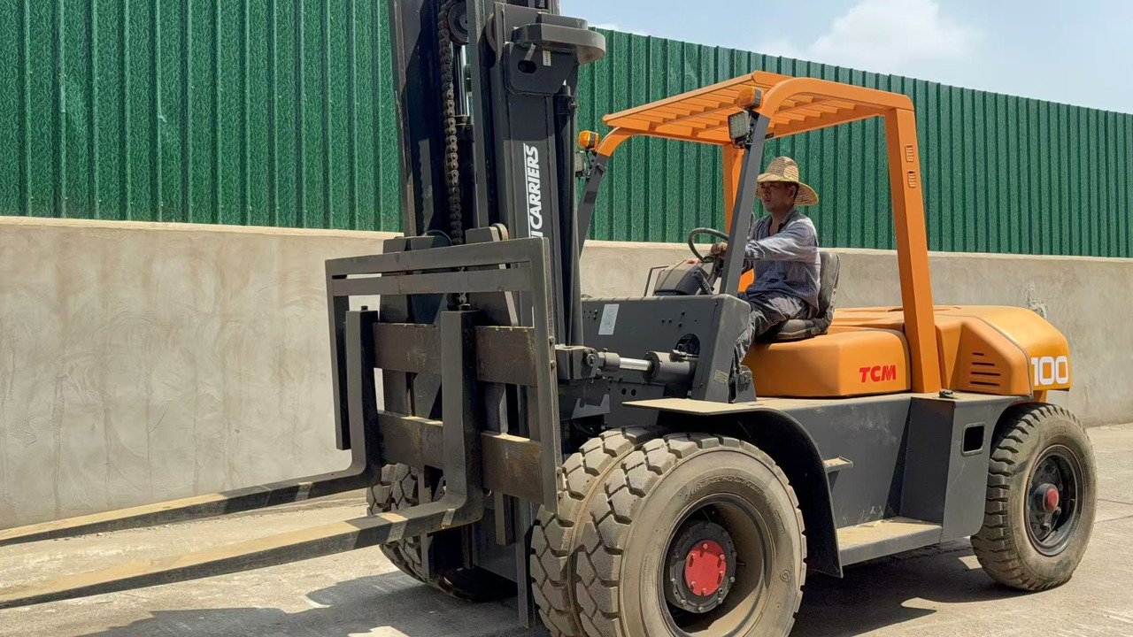 TCM FD100 - Dieseltruck: bilde 2 TCM FD100 - Dieseltruck: bilde 2