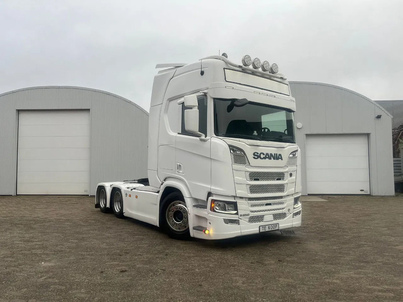 Scania R650 V8 NGS R650 6x4 - Trekkvogn: bilde 1 Scania R650 V8 NGS R650 6x4 - Trekkvogn: bilde 1