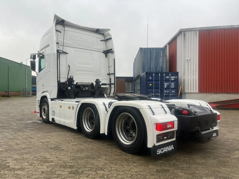 Leie Scania R650 V8 NGS R650 6x4 Scania R650 V8 NGS R650 6x4: bilde 8 Leie Scania R650 V8 NGS R650 6x4 Scania R650 V8 NGS R650 6x4: bilde 8