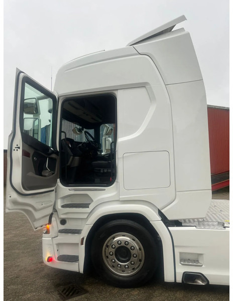 Leie Scania R650 V8 NGS R650 6x4 Scania R650 V8 NGS R650 6x4: bilde 15 Leie Scania R650 V8 NGS R650 6x4 Scania R650 V8 NGS R650 6x4: bilde 15