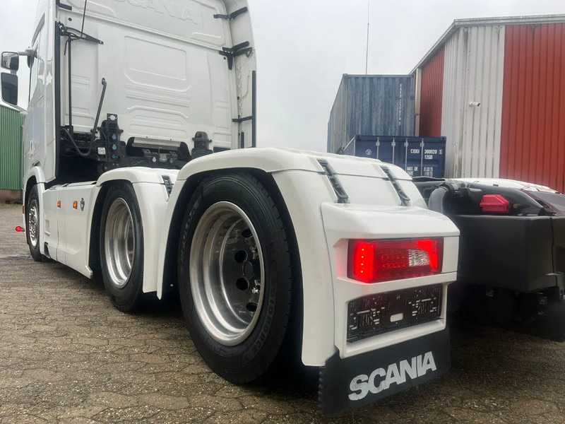 Leie Scania R650 V8 NGS R650 6x4 Scania R650 V8 NGS R650 6x4: bilde 11 Leie Scania R650 V8 NGS R650 6x4 Scania R650 V8 NGS R650 6x4: bilde 11