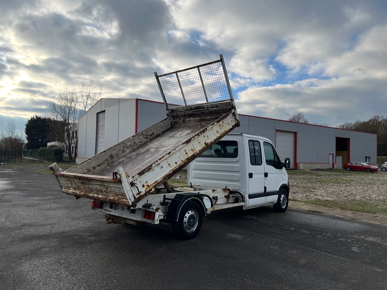 RENAULT Master Benne Double cabine DCi 120 7 Places - Varebil med tipp: bilde 2 RENAULT Master Benne Double cabine DCi 120 7 Places - Varebil med tipp: bilde 2