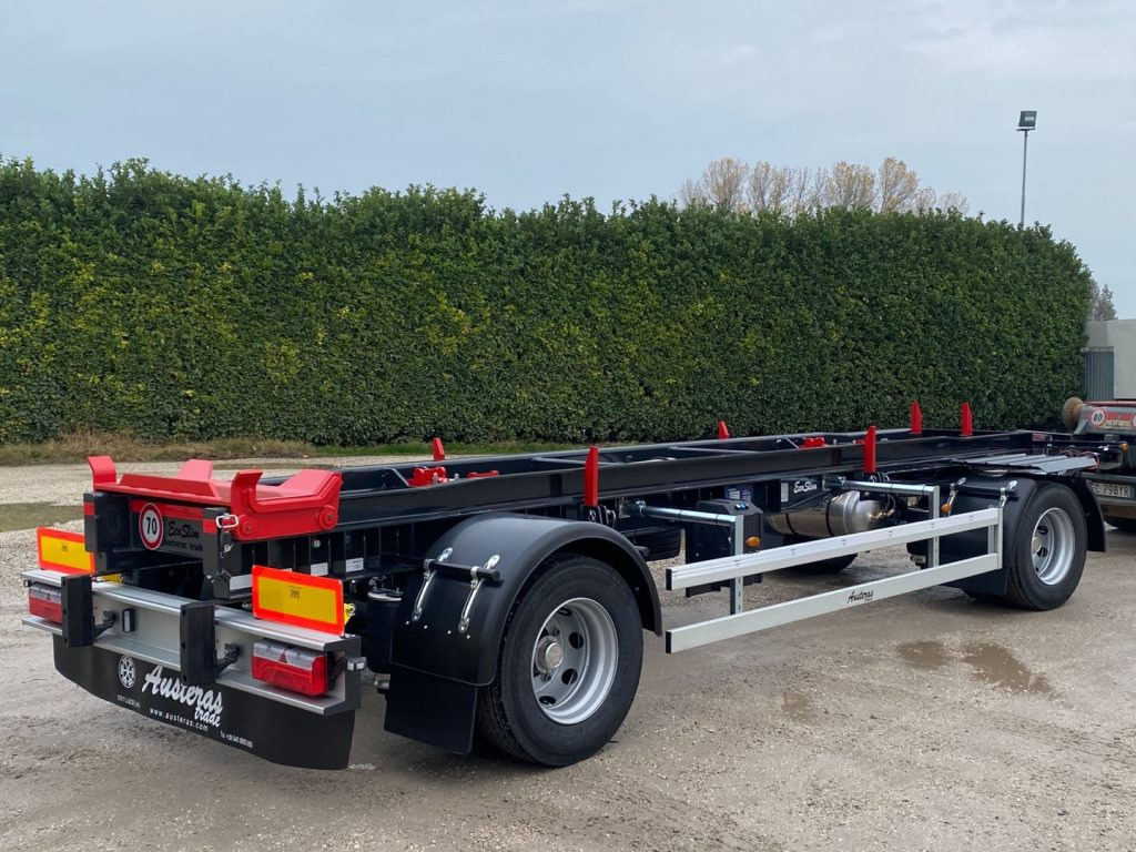 AUSTERAS RIMORCHIO NUOVO AUSTERAS SCARRABILE PNEUMATICO - Krokhenger/ Liftdumper henger: bilde 2 AUSTERAS RIMORCHIO NUOVO AUSTERAS SCARRABILE PNEUMATICO - Krokhenger/ Liftdumper henger: bilde 2