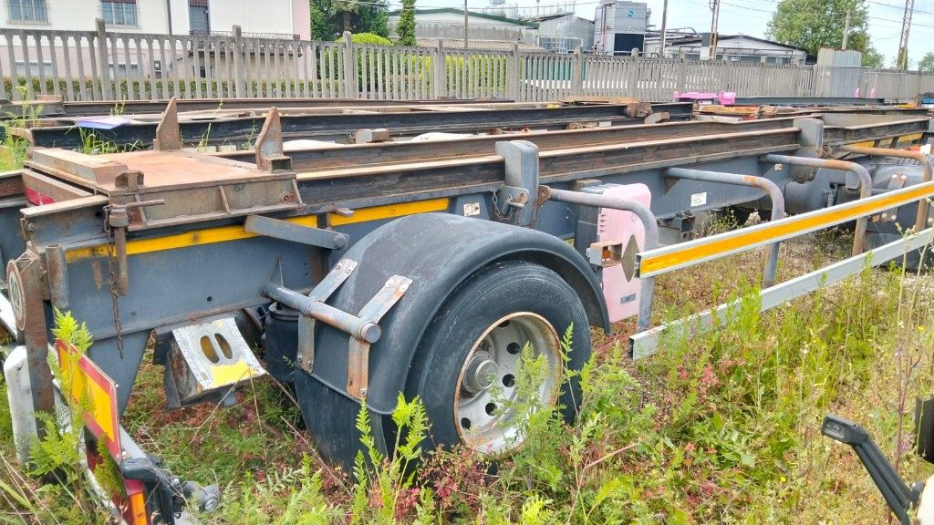 CARDI RIMORCHIO CARDI SCARRABILE PNEUMATICO - Krokhenger/ Liftdumper henger: bilde 3 CARDI RIMORCHIO CARDI SCARRABILE PNEUMATICO - Krokhenger/ Liftdumper henger: bilde 3