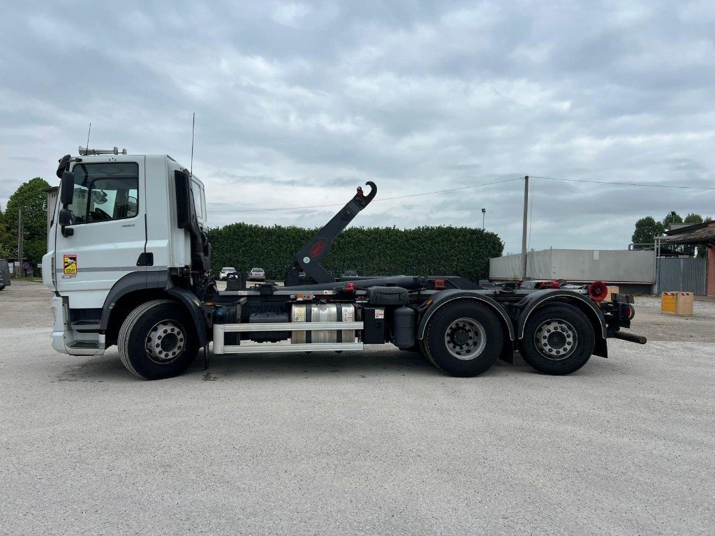 DAF CF480 SCARRABILE - Krokbil: bilde 2 DAF CF480 SCARRABILE - Krokbil: bilde 2
