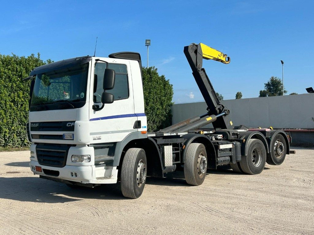 DAF CF85 SCARRABILE - Krokbil: bilde 1 DAF CF85 SCARRABILE - Krokbil: bilde 1