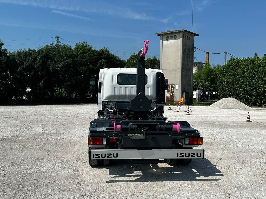 ISUZU P75 NUOVO SCARRABILE - Krokbil: bilde 4 ISUZU P75 NUOVO SCARRABILE - Krokbil: bilde 4