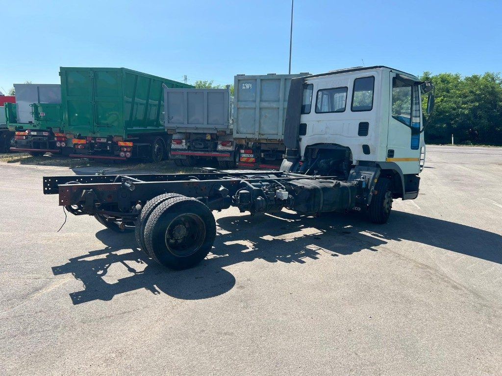 IVECO 80E15 A TELAIO - Chassis lastebil: bilde 3 IVECO 80E15 A TELAIO - Chassis lastebil: bilde 3
