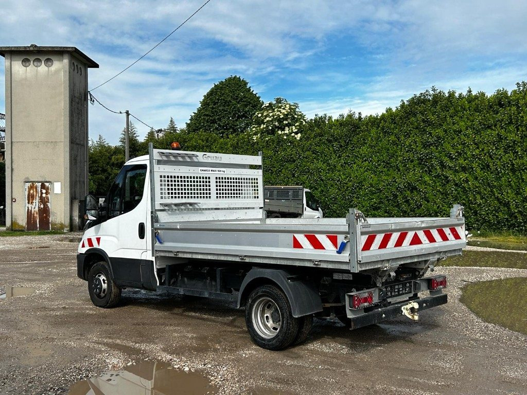 IVECO DAILY 35.140 RIBALTABILE - Varebil med tipp: bilde 3 IVECO DAILY 35.140 RIBALTABILE - Varebil med tipp: bilde 3