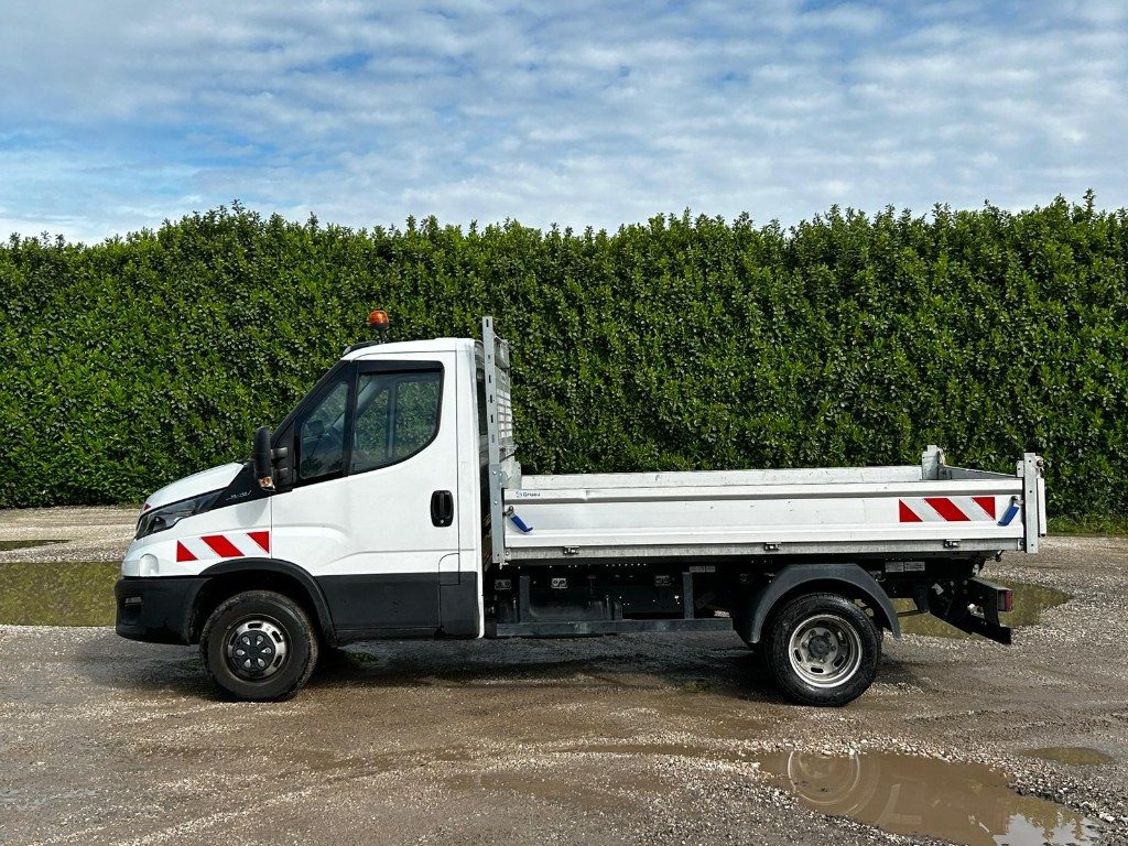 IVECO DAILY 35.140 RIBALTABILE - Varebil med tipp: bilde 5 IVECO DAILY 35.140 RIBALTABILE - Varebil med tipp: bilde 5