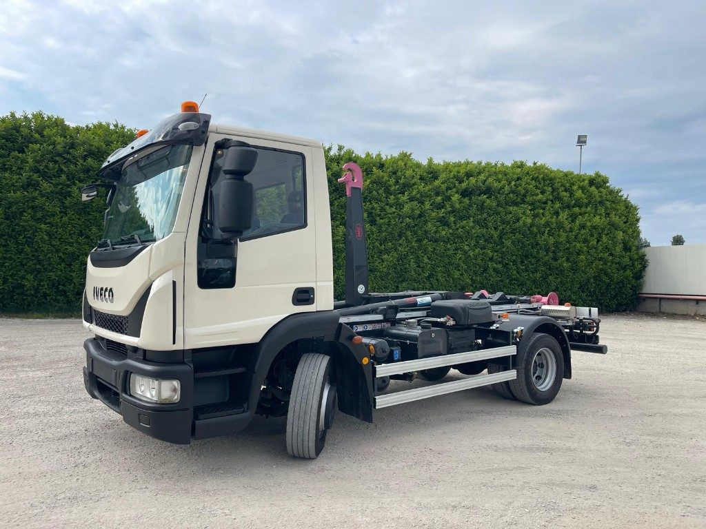 IVECO EUROCARGO 120E22 SCARRABILE - Krokbil: bilde 1 IVECO EUROCARGO 120E22 SCARRABILE - Krokbil: bilde 1