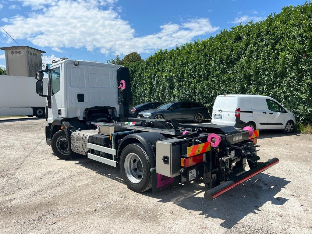 IVECO EUROCARGO 120E28 CON SCARRABILE NUOVO - Krokbil: bilde 3 IVECO EUROCARGO 120E28 CON SCARRABILE NUOVO - Krokbil: bilde 3