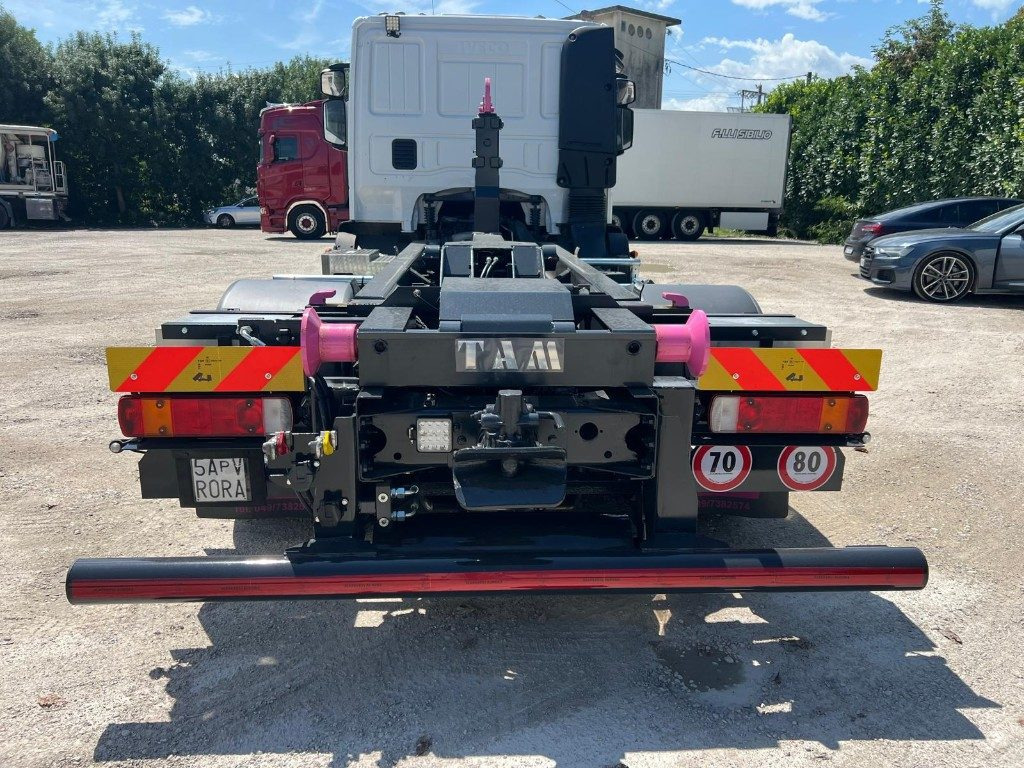 IVECO EUROCARGO 120E28 CON SCARRABILE NUOVO - Krokbil: bilde 4 IVECO EUROCARGO 120E28 CON SCARRABILE NUOVO - Krokbil: bilde 4