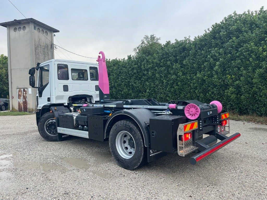 IVECO EUROCARGO 180K32 SCARRABILE NUOVO - Krokbil: bilde 3 IVECO EUROCARGO 180K32 SCARRABILE NUOVO - Krokbil: bilde 3